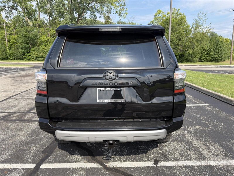 2018 Toyota 4Runner TRD OFF ROAD - Photo 5 - Indianapolis, IN 46234