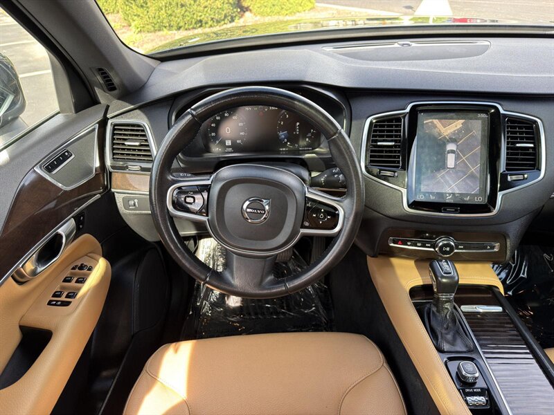 2018 Volvo XC90 T6 Momentum - Photo 7 - Indianapolis, IN 46234