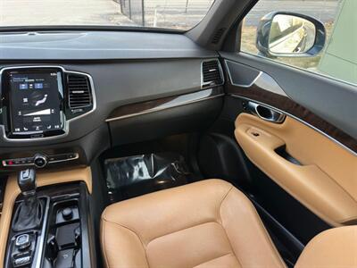 2018 Volvo XC90 T6 Momentum   - Photo 9 - Indianapolis, IN 46234