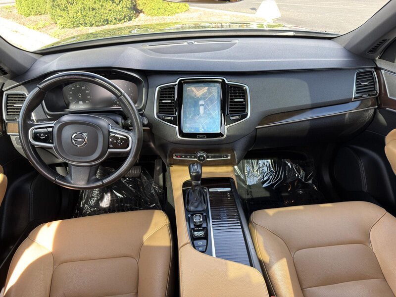 2018 Volvo XC90 T6 Momentum - Photo 8 - Indianapolis, IN 46234