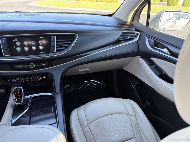2018 Buick Enclave Essence - Photo 9 - Indianapolis, IN 46234
