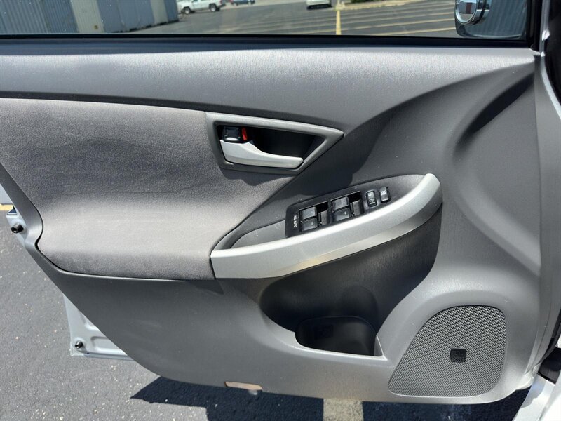 2011 Toyota Prius One - Photo 24 - Indianapolis, IN 46234