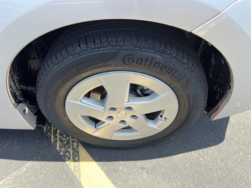 2011 Toyota Prius One - Photo 31 - Indianapolis, IN 46234