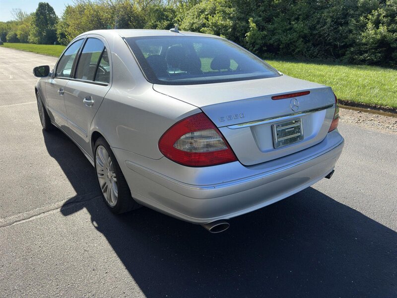 2008 Mercedes-Benz E 550 - Photo 6 - Indianapolis, IN 46234