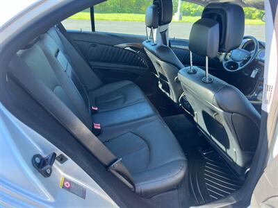 2008 Mercedes-Benz E 550   - Photo 12 - Indianapolis, IN 46234
