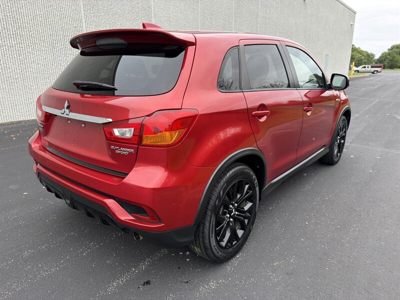 2019 Mitsubishi Outlander Sport ES - Photo 4 - Indianapolis, IN 46234