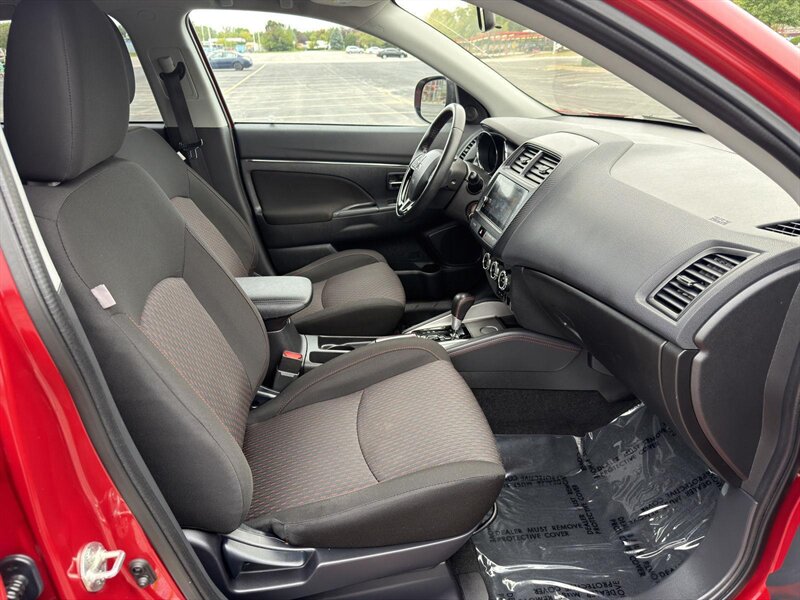 2019 Mitsubishi Outlander Sport ES - Photo 11 - Indianapolis, IN 46234