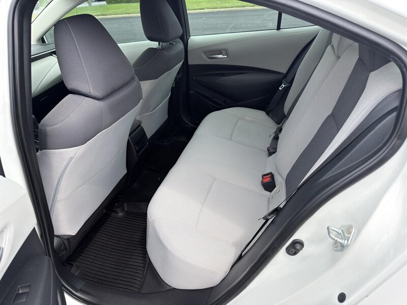 2020 Toyota Corolla LE - Photo 8 - Indianapolis, IN 46234