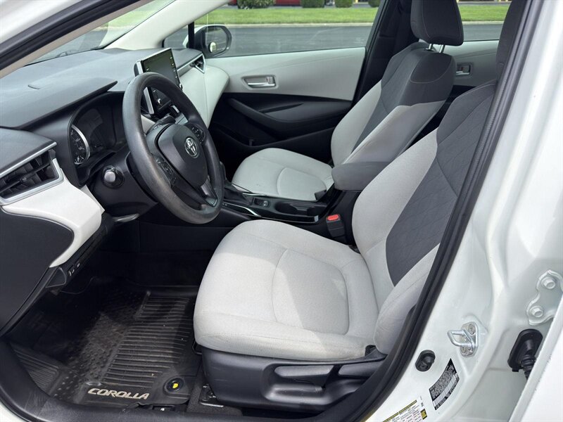 2020 Toyota Corolla LE - Photo 7 - Indianapolis, IN 46234