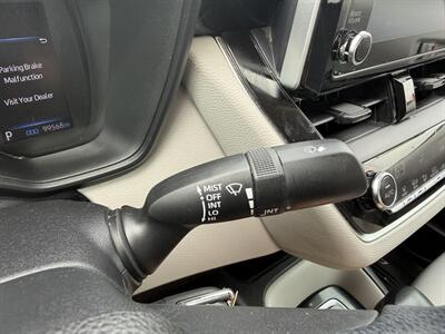2020 Toyota Corolla LE - Photo 11 - Indianapolis, IN 46234