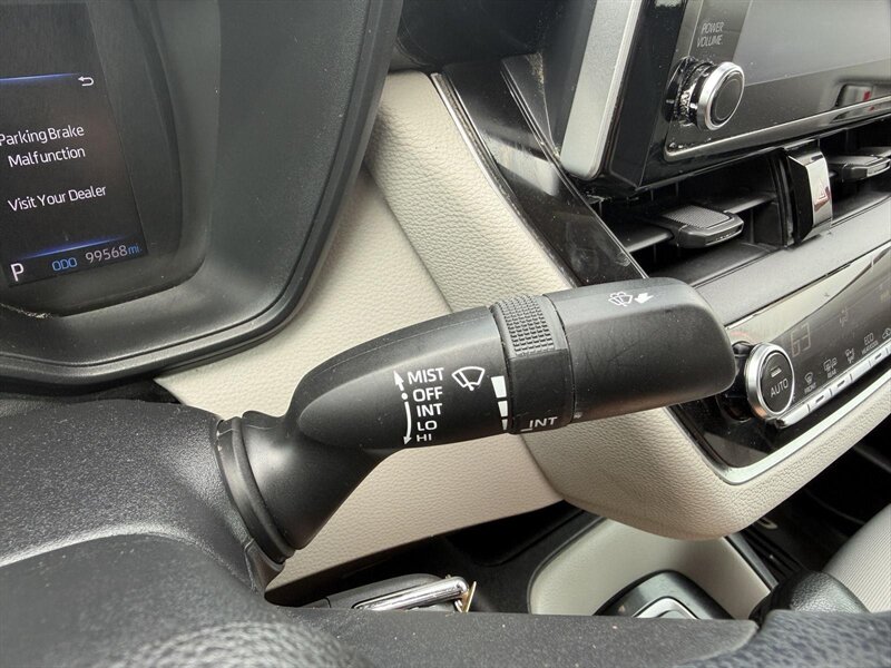 2020 Toyota Corolla LE - Photo 11 - Indianapolis, IN 46234