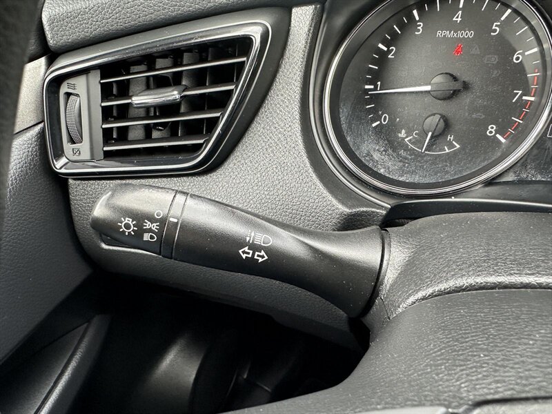 2018 Nissan Rogue Sport S - Photo 23 - Indianapolis, IN 46234