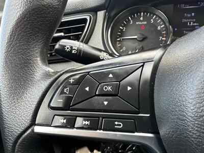 2018 Nissan Rogue Sport S   - Photo 16 - Indianapolis, IN 46234