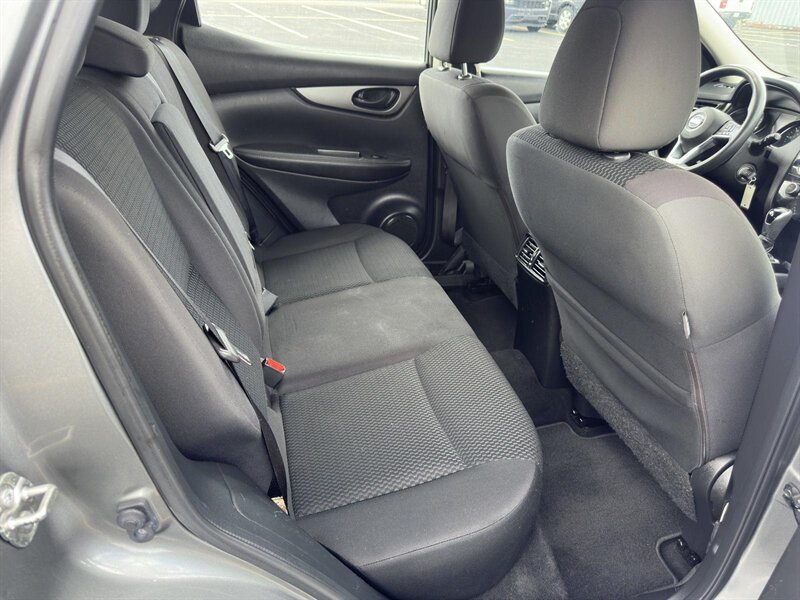 2018 Nissan Rogue Sport S - Photo 13 - Indianapolis, IN 46234