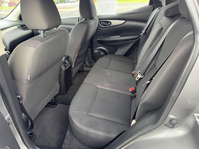 2018 Nissan Rogue Sport S - Photo 11 - Indianapolis, IN 46234