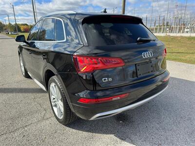 2020 Audi Q5 45 Premium Plus quattro   - Photo 6 - Indianapolis, IN 46234