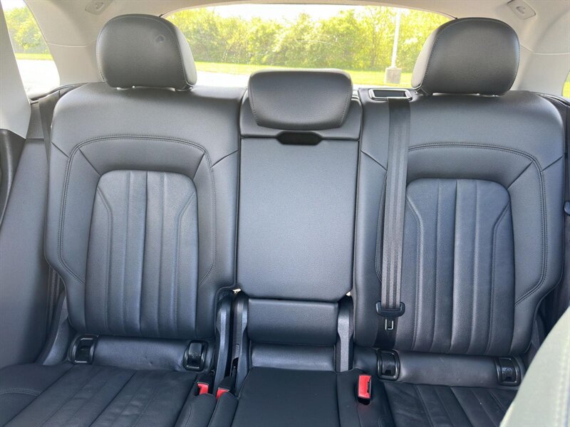 2020 Audi Q5 45 Premium Plus quattro - Photo 12 - Indianapolis, IN 46234