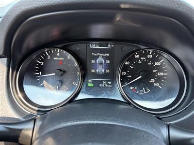 2017 Nissan Rogue S - Photo 18 - Indianapolis, IN 46234