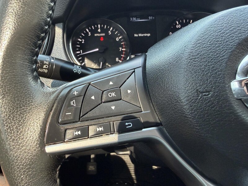 2017 Nissan Rogue S - Photo 25 - Indianapolis, IN 46234