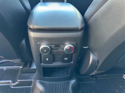 2020 Ford Explorer Platinum   - Photo 43 - Indianapolis, IN 46234