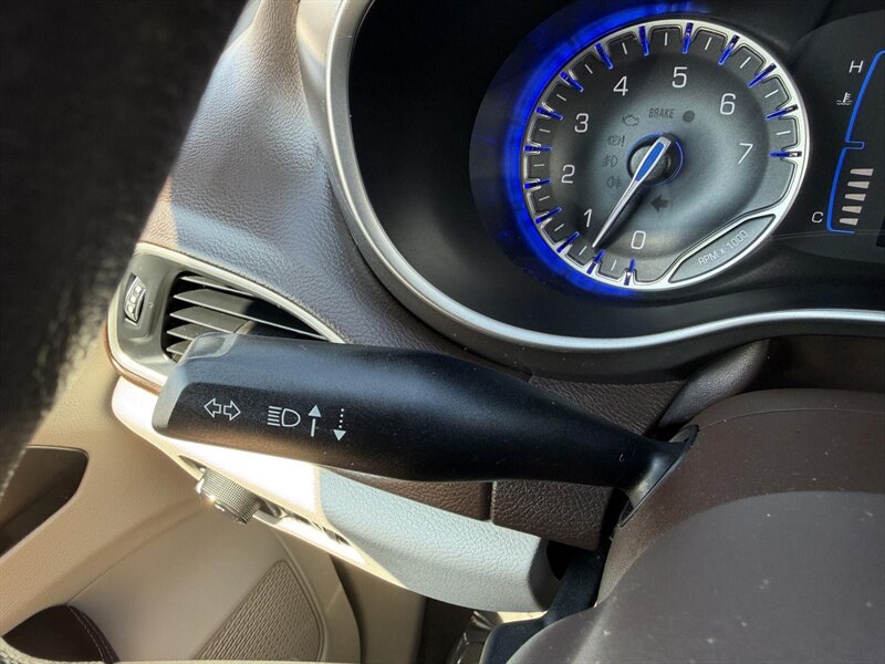 2019 Chrysler Pacifica Touring Plus - Photo 18 - Indianapolis, IN 46234