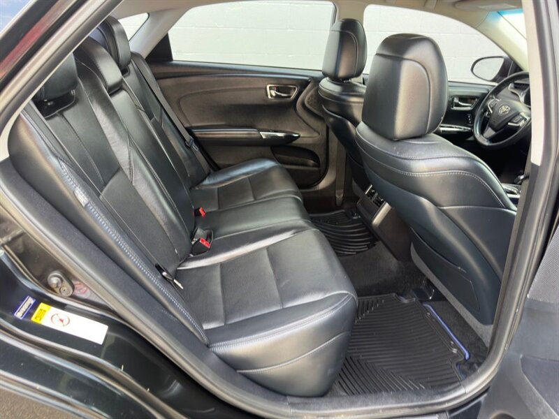 2015 Toyota Avalon XLE Touring - Photo 13 - Indianapolis, IN 46234