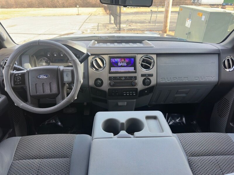 2012 Ford F-250 XLT - Photo 7 - Indianapolis, IN 46234