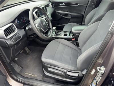 2020 Kia Sorento LX V6   - Photo 10 - Indianapolis, IN 46234