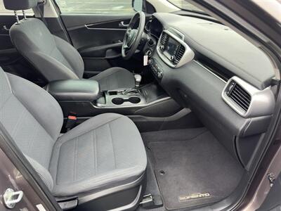 2020 Kia Sorento LX V6   - Photo 15 - Indianapolis, IN 46234