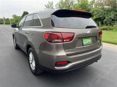 2020 Kia Sorento LX V6   - Photo 6 - Indianapolis, IN 46234