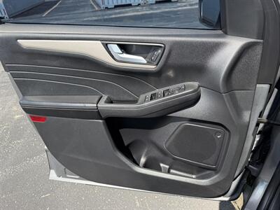 2022 Ford Escape SEL   - Photo 26 - Indianapolis, IN 46234