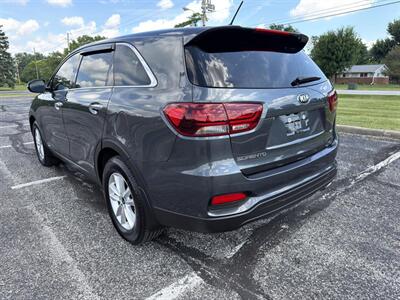 2020 Kia Sorento LX   - Photo 6 - Indianapolis, IN 46234