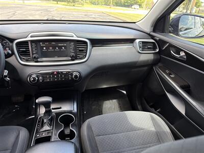 2020 Kia Sorento LX   - Photo 9 - Indianapolis, IN 46234