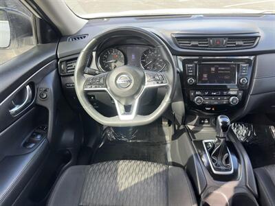 2018 Nissan Rogue S   - Photo 7 - Indianapolis, IN 46234