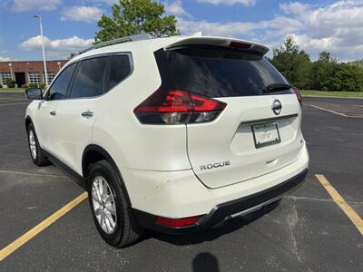 2018 Nissan Rogue S   - Photo 6 - Indianapolis, IN 46234