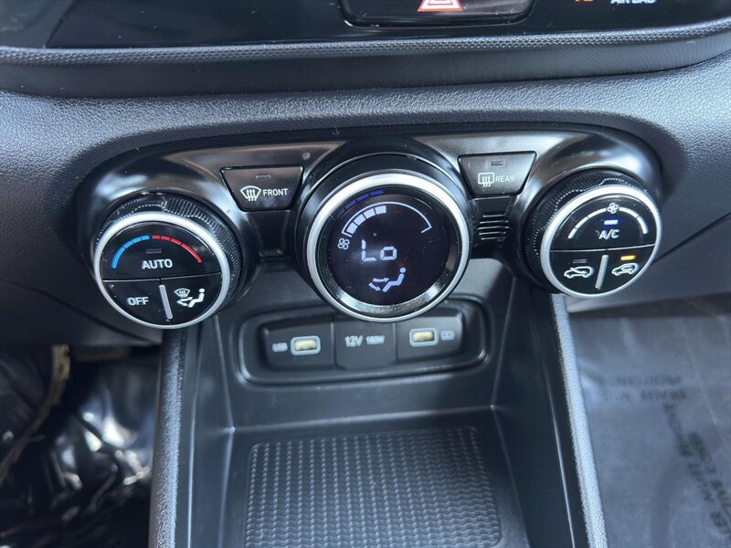 2022 Hyundai VENUE SEL - Photo 31 - Indianapolis, IN 46234