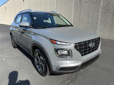 2022 Hyundai VENUE SEL - Photo 3 - Indianapolis, IN 46234