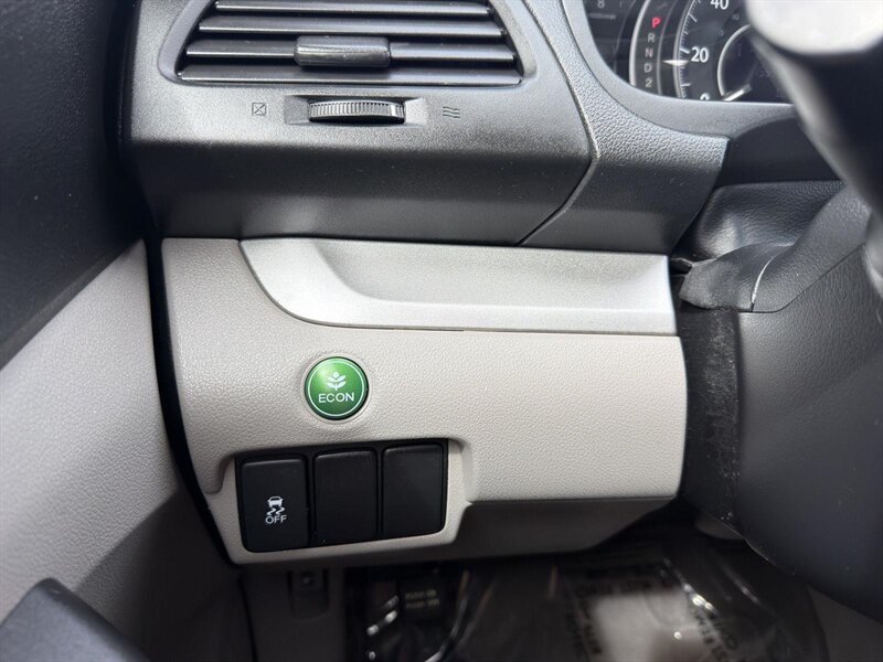2013 Honda CR-V LX - Photo 21 - Indianapolis, IN 46234