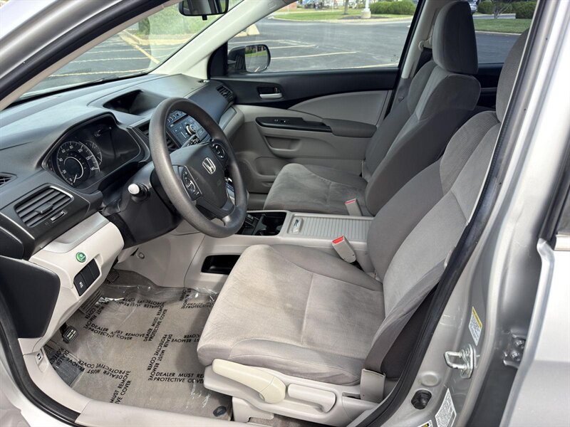 2013 Honda CR-V LX - Photo 10 - Indianapolis, IN 46234