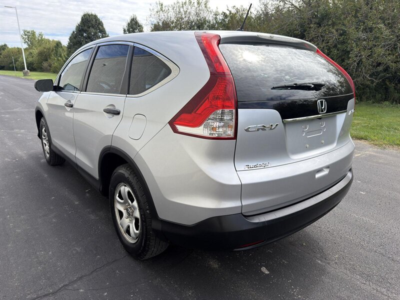 2013 Honda CR-V LX - Photo 6 - Indianapolis, IN 46234