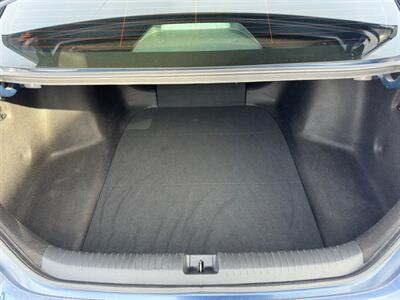 2023 Honda Accord Hybrid EX-L   - Photo 38 - Indianapolis, IN 46234