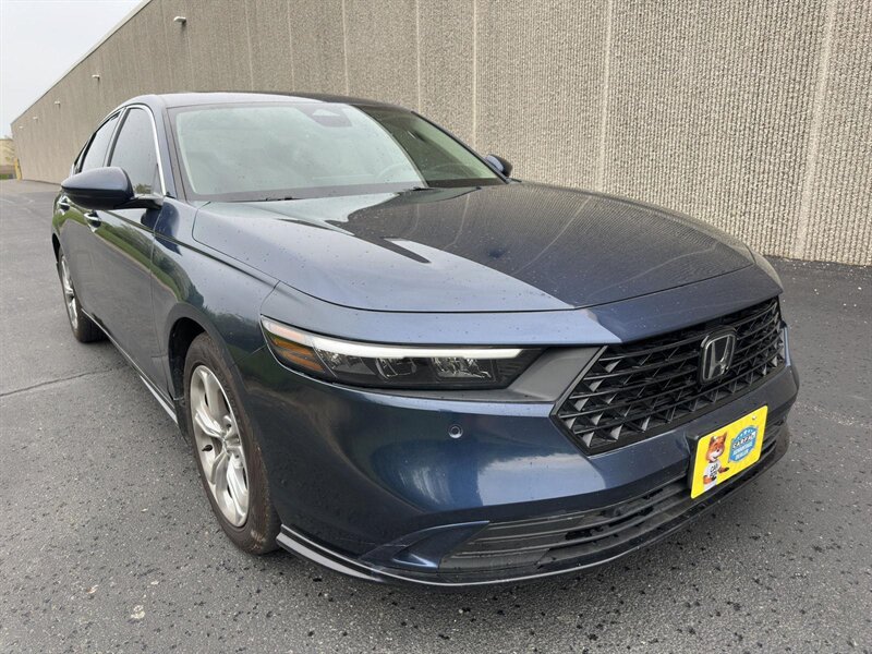 2023 Honda Accord Hybrid EX-L - Photo 4 - Indianapolis, IN 46234