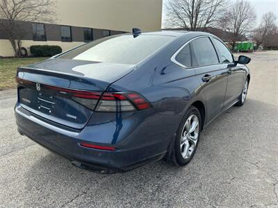 2023 Honda Accord Hybrid EX-L   - Photo 4 - Indianapolis, IN 46234