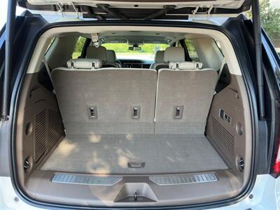 2022 GMC Yukon Denali   - Photo 16 - Indianapolis, IN 46234