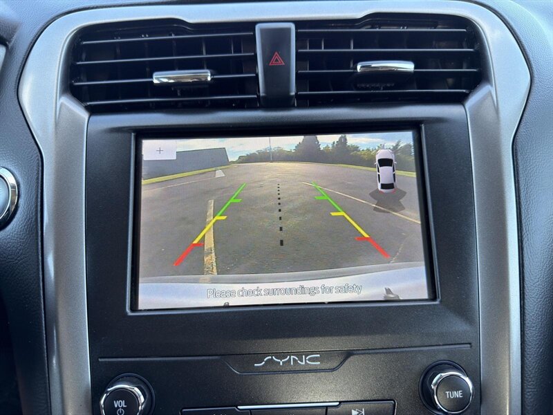 2020 Ford Fusion SE - Photo 30 - Indianapolis, IN 46234