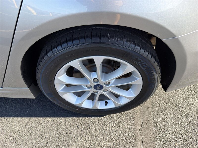2020 Ford Fusion SE - Photo 39 - Indianapolis, IN 46234