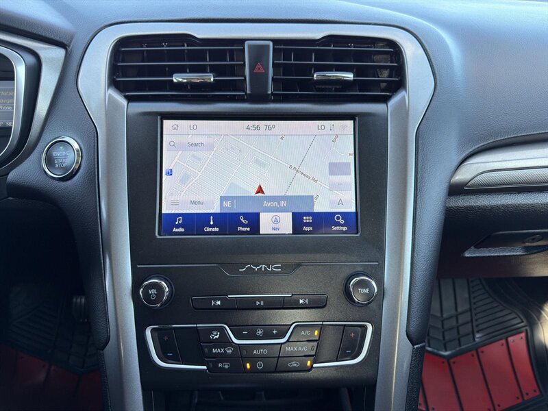 2020 Ford Fusion SE - Photo 26 - Indianapolis, IN 46234