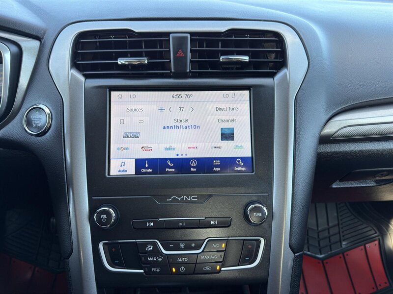 2020 Ford Fusion SE - Photo 23 - Indianapolis, IN 46234
