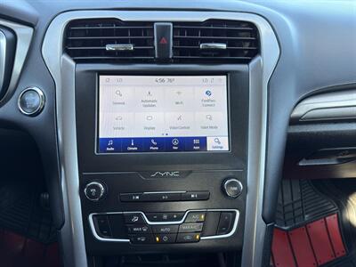 2020 Ford Fusion SE - Photo 29 - Indianapolis, IN 46234