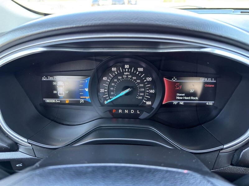 2020 Ford Fusion SE - Photo 15 - Indianapolis, IN 46234